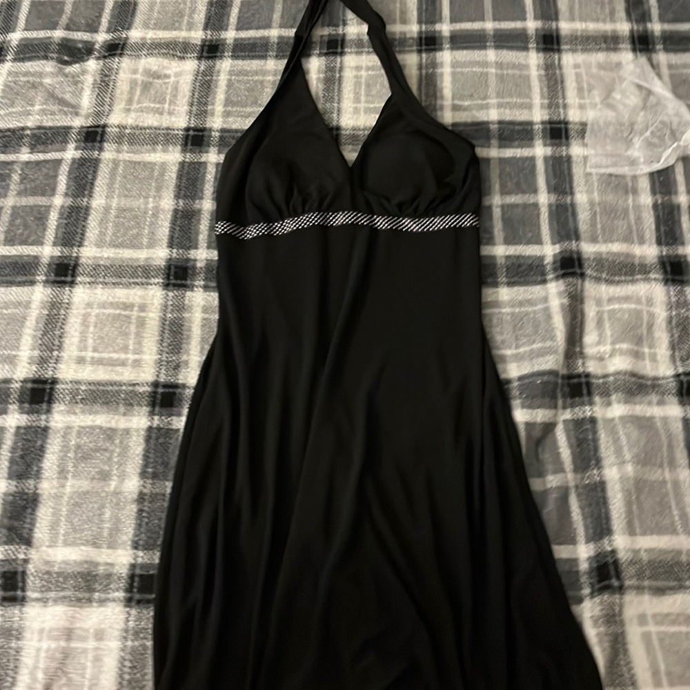Black dress with a tie around the neck